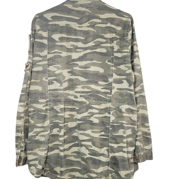 Torrid Women's Green Camo Utility Jacket Military Style Size 1X - Picture 2 of 15